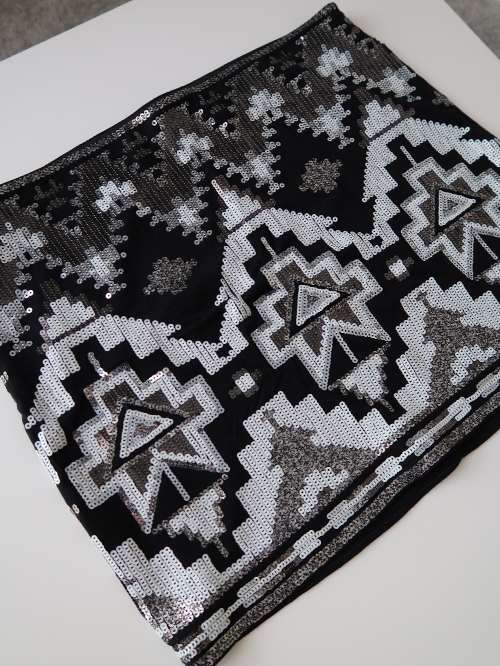 Express Sequin Mini Skirt | Size XS | Black Silver Geometric Party Skirt